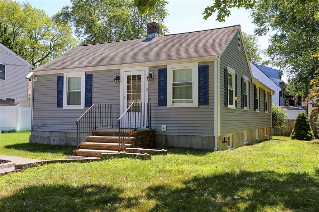 3 Fairview Ave, Natick, MA 01760