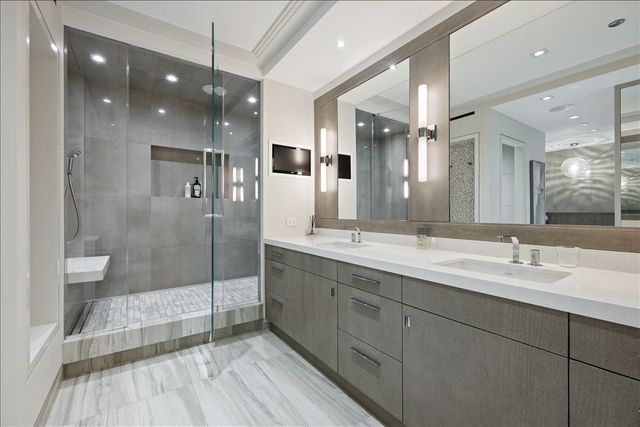 180 E Pearson Street 5602, Chicago, IL 60611