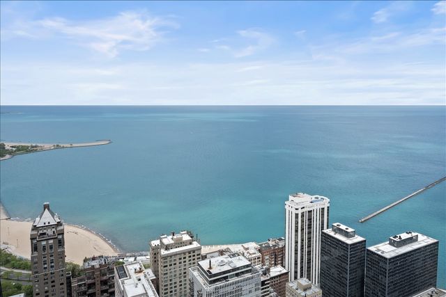 180 E Pearson Street 5602, Chicago, IL 60611