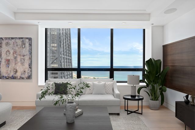 180 E Pearson Street 5602, Chicago, IL 60611