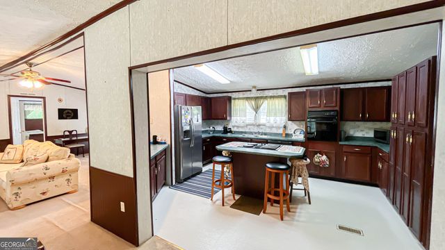 485 Natures Trail, Forsyth, GA 31029