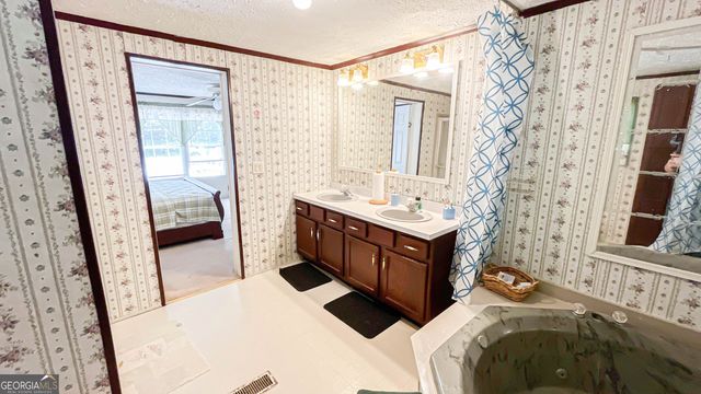 485 Natures Trail, Forsyth, GA 31029
