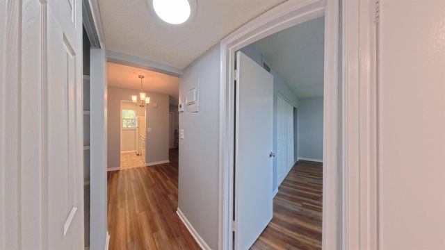 2301 SE 4th Street 12, Boynton Beach, FL 33435