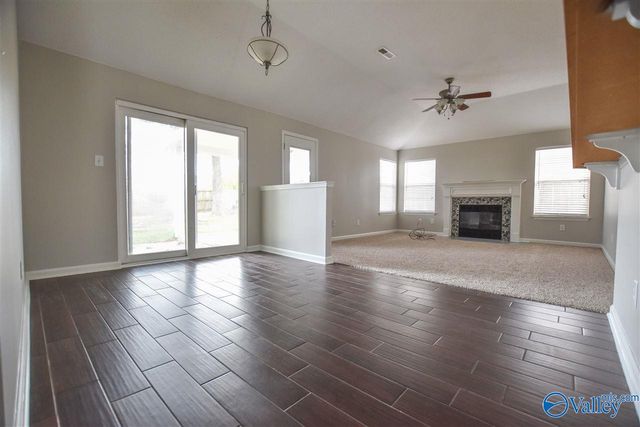 2542 Bonnie Oaks Drive, Huntsville, AL 35803