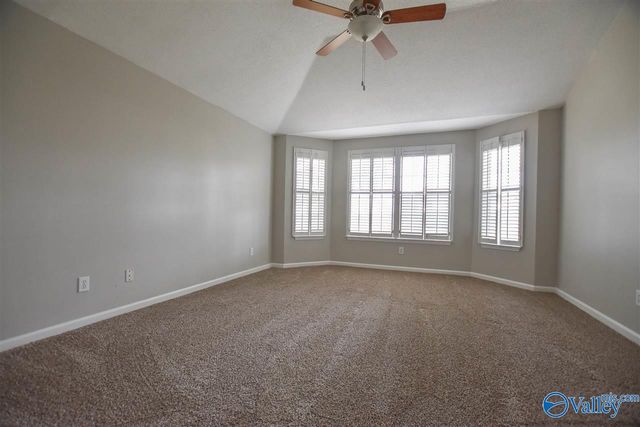 2542 Bonnie Oaks Drive, Huntsville, AL 35803