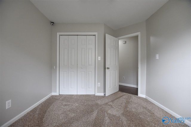 2542 Bonnie Oaks Drive, Huntsville, AL 35803