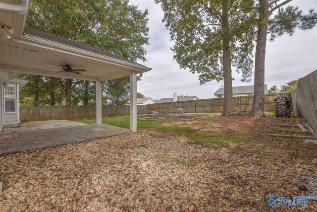 2542 Bonnie Oaks Drive, Huntsville, AL 35803