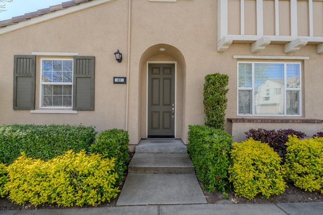 47 Villa Gardens Ct #47, Roseville, CA 95678