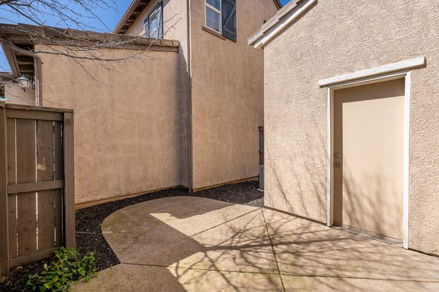 47 Villa Gardens Ct #47, Roseville, CA 95678