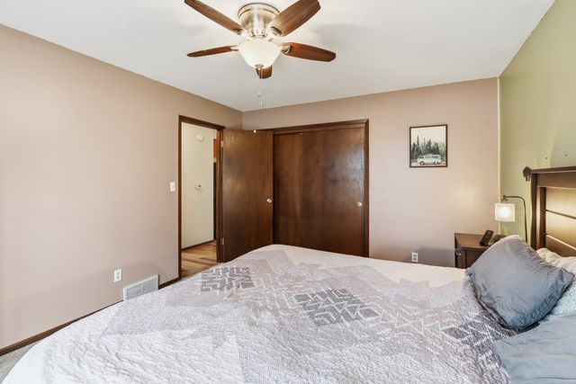 106 S East Street, Prairie City, IA 50228