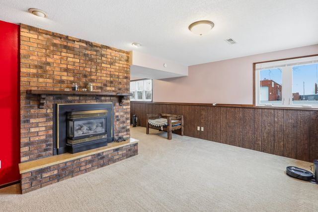 106 S East Street, Prairie City, IA 50228