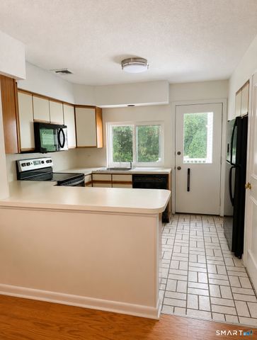 220 Brittany Farms Road G, New Britain, CT 06053