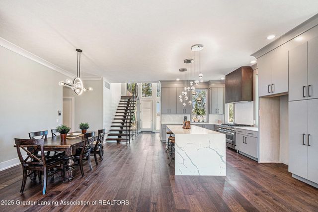 16925 Willowbrook Drive, Haslett, MI 48840