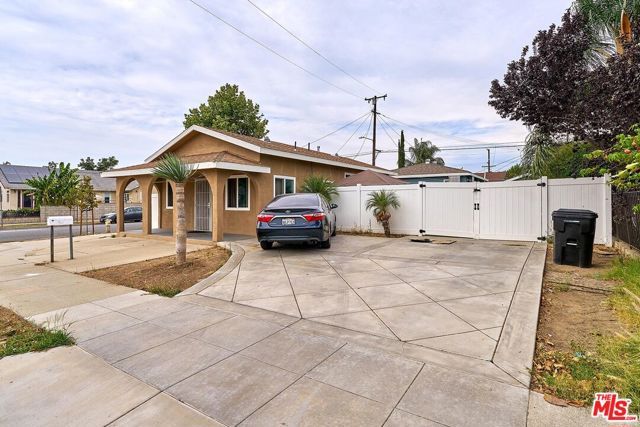1060 S Rebecca Street, Pomona, CA 91766