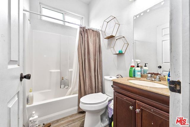 1060 S Rebecca Street, Pomona, CA 91766