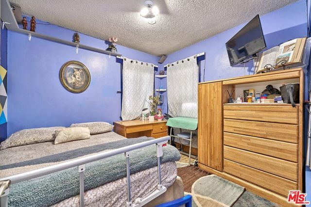 1060 S Rebecca Street, Pomona, CA 91766