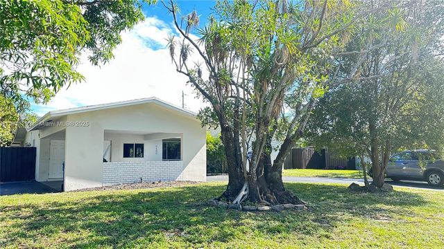 4460 NE 13th Ter 0, Oakland Park, FL 33334