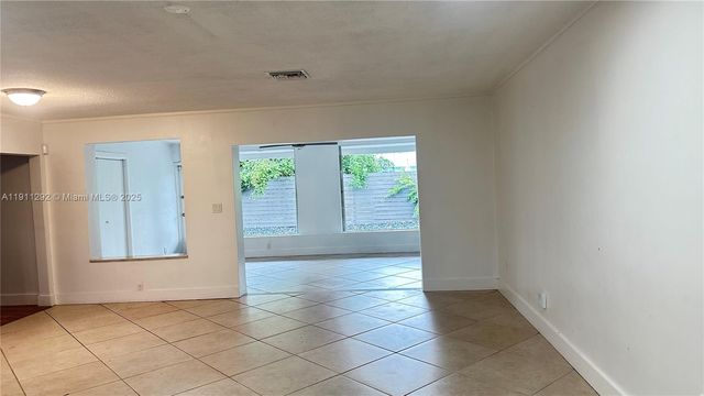 4460 NE 13th Ter 0, Oakland Park, FL 33334
