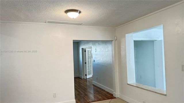 4460 NE 13th Ter 0, Oakland Park, FL 33334