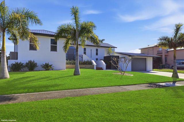 217 BANGSBERG ROAD SE, Port Charlotte, FL 33952