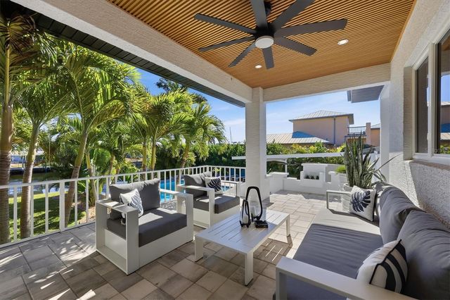 217 BANGSBERG ROAD SE, Port Charlotte, FL 33952