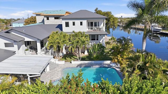 217 BANGSBERG ROAD SE, Port Charlotte, FL 33952