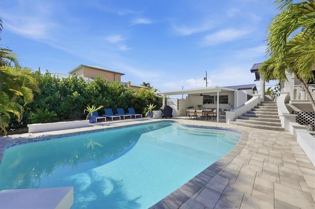 217 BANGSBERG ROAD SE, Port Charlotte, FL 33952