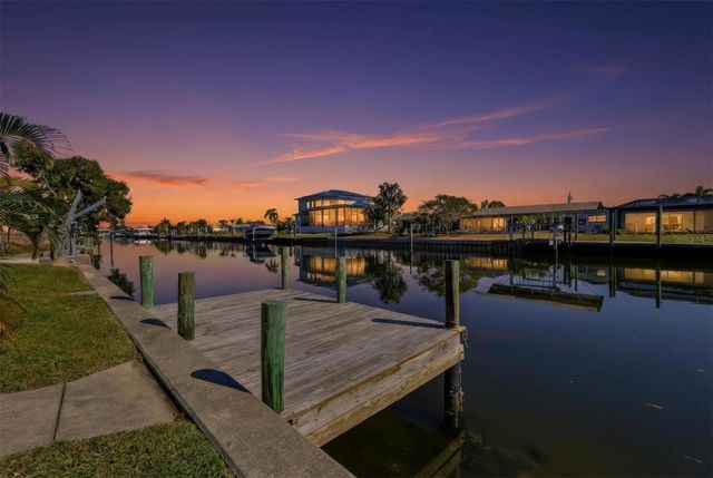 217 BANGSBERG ROAD SE, Port Charlotte, FL 33952