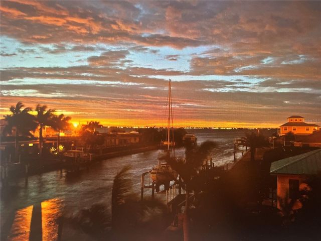 217 BANGSBERG ROAD SE, Port Charlotte, FL 33952