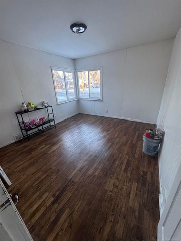 2002 Marquette Street, Saginaw, MI 48602