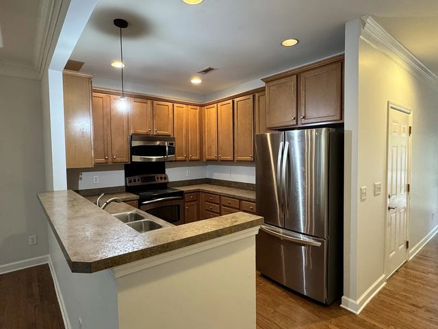 7828 Kemberton Dr, W, Nolensville, TN 37135