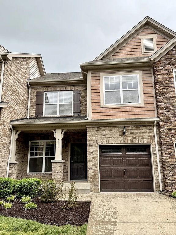 7828 Kemberton Dr, W, Nolensville, TN 37135