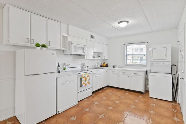 525 CONWAY ROAD 29, Orlando, FL 32807