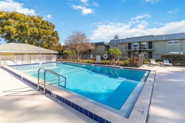 525 CONWAY ROAD 29, Orlando, FL 32807