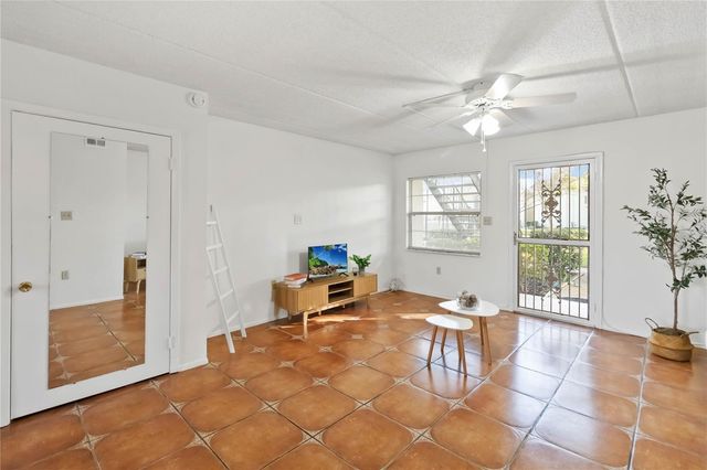 525 CONWAY ROAD 29, Orlando, FL 32807