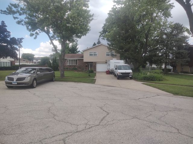 1420 W Jo Ann Lane, Addison, IL 60101