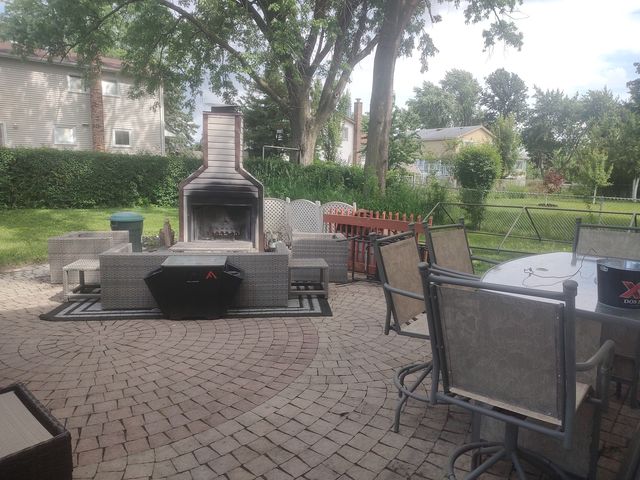 1420 W Jo Ann Lane, Addison, IL 60101