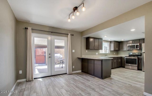 8303 E THOMAS Road, Scottsdale, AZ 85251