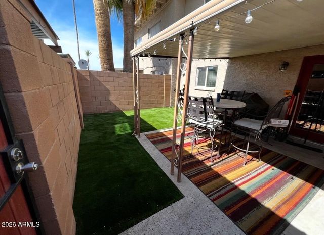 8303 E THOMAS Road, Scottsdale, AZ 85251