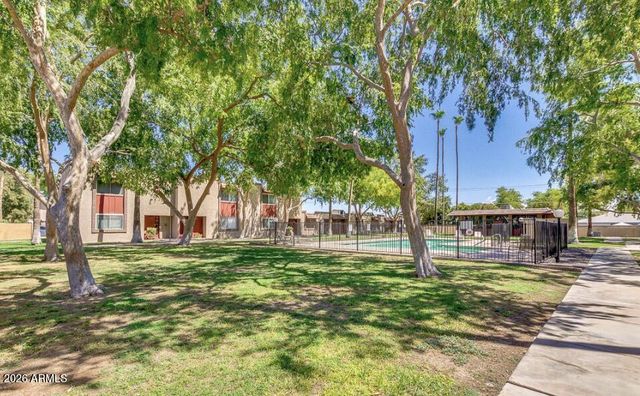 8303 E THOMAS Road, Scottsdale, AZ 85251