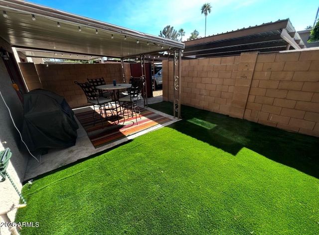 8303 E THOMAS Road, Scottsdale, AZ 85251