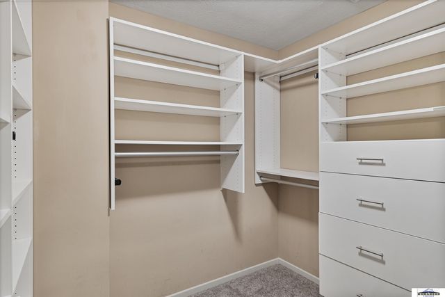 5602 S 161 Street, Omaha, NE 68135