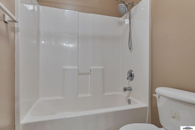 5602 S 161 Street, Omaha, NE 68135