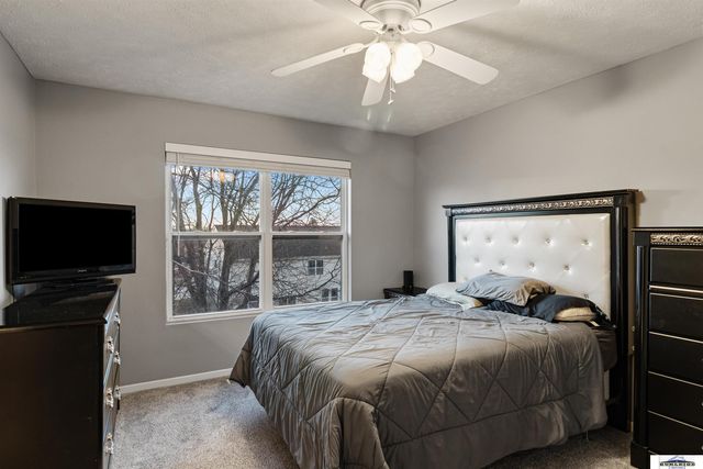 5602 S 161 Street, Omaha, NE 68135