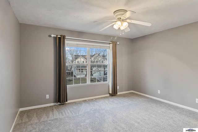 5602 S 161 Street, Omaha, NE 68135