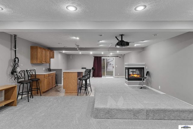 5602 S 161 Street, Omaha, NE 68135