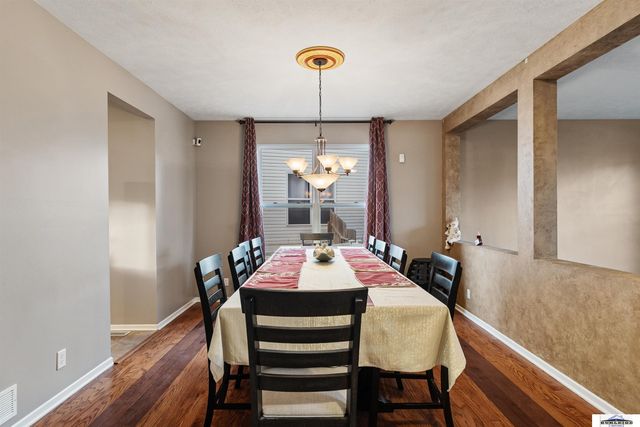 5602 S 161 Street, Omaha, NE 68135