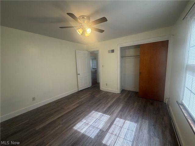 428 W Midlothian Boulevard, Youngstown, OH 44511