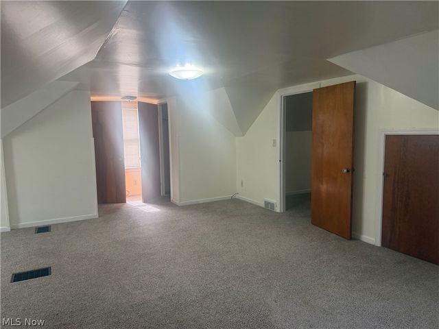 428 W Midlothian Boulevard, Youngstown, OH 44511