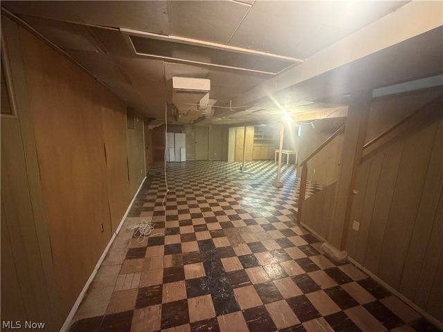 428 W Midlothian Boulevard, Youngstown, OH 44511